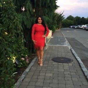 Meet your Posher, Gina